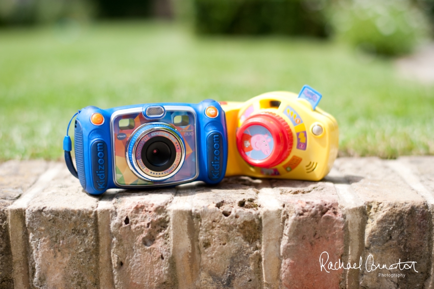 Professional colour photograph of Abbie and Brad's summer family lifestyle shoot by Rachael Connerton Photography